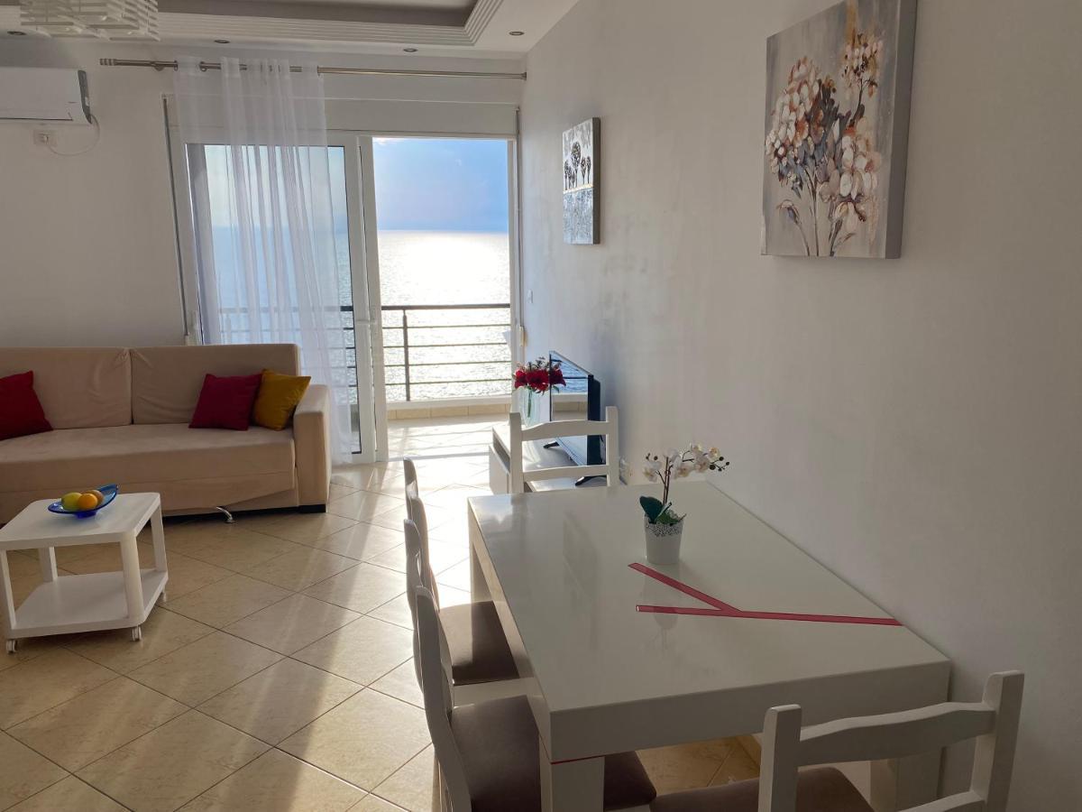 Apartment With Huge Sea View Balcony Sarandë Exterior foto