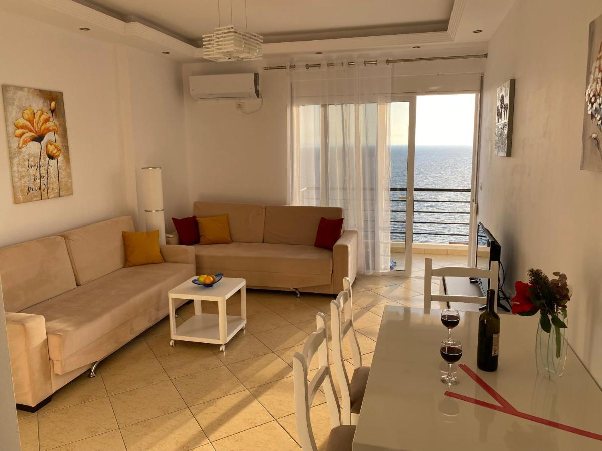 Apartment With Huge Sea View Balcony Sarandë Exterior foto